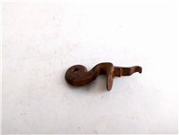  قطعه فولادی احتملا قسمتی از تفنگ قدیمی