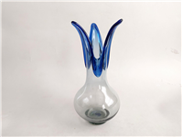  گلدان شیشه ای دستساز آبی قدیمی