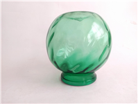  گلدان شیشه ای بسیار زیبا و دستساز سبز 