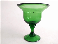  یک عدد جام قدیمی دست ساز سبز 