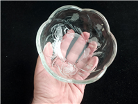  1عدد کاسه آجیل خوری بلور ضخیم دورنگ