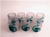  لیوان دستساز شیشه ای قدیمی نقش برجسته 