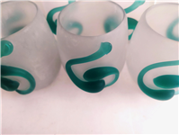  لیوان دستساز شیشه ای قدیمی نقش برجسته 