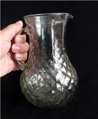 پارچ شیشه ای قدیمی زیبا طرح خشتی