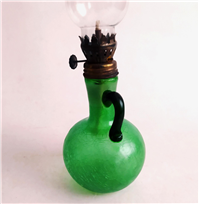 چراغ نفتی سبز (رنگ شده) دو دسته زیبا 