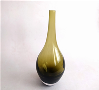  سالونگ یا گلدان بزرگ شیشه ای زیتونی