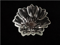  شکلات خوری قدیمی بلوری طرح گل لاله