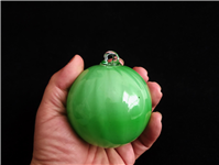 گوی شیشه ای درخت کریسمس سبز و سفید 