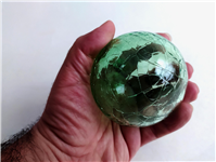 گوی شیشه ای درخت کریسمس طرح ترکدار