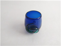 لیوان دستساز شیشه ای قدیمی رنگ کبالتی