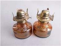 یک جفت چراغ نفتی شامپاینی پررنگ 