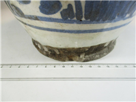 مرتبونی یا روغن دان بسیار کهنه قاجاری لعابی