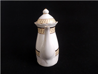 قوری یا شیرخوری قدیمی با طرح خاص و کمیاب