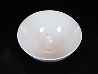 کاسه قدیمی و گل درشت گل سرخی زیبا 