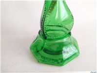 چراغ نفتی قدیمی پایه بلند رنگ شده سبز 