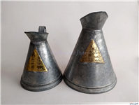 یک جفت روغن دان قدیمی 1 و 2 لیتری