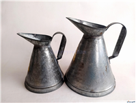 یک جفت روغن دان قدیمی 1 و 2 لیتری