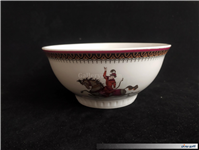 کاسه چینی قدیمی طرح شکارگاه لاکی رنگ