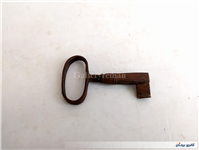 کلید فولادی بسیار قدیمی و دست ساز