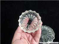 2عدد زیرسیگاری بلوری قدیمی طرح الماس 