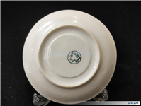 دیوارکوب یا زیر فنجانی گل سرخی قدیمی