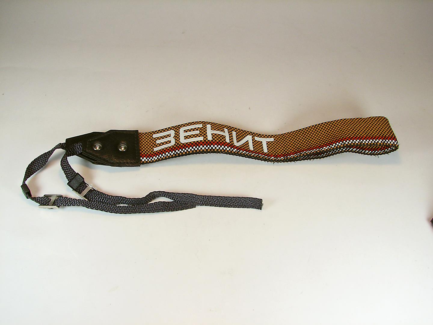 بند قهوه ای  فابریک دوربین عکاسی Zenit