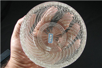 کاسه شیشه ای قدیمی دانه دار